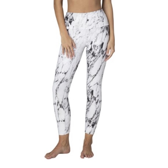 Beyond Yoga Pants - Beyond Yoga Olympus High-Waisted Capri Tights